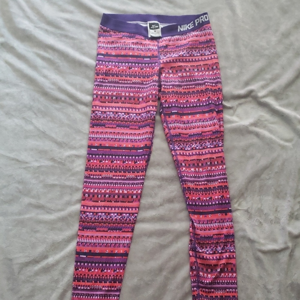 Nike Pro leggings